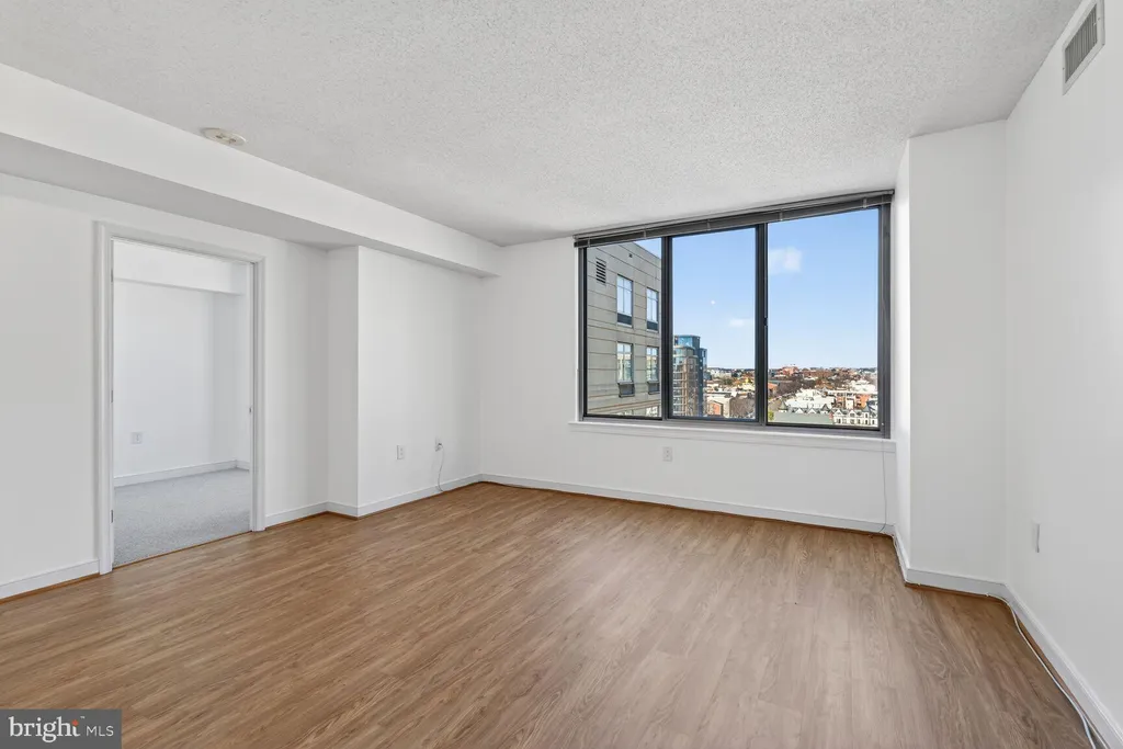 Additional image 11 of 555 Massachusetts Avenue NW Unit 1317, Washington, DC 20001