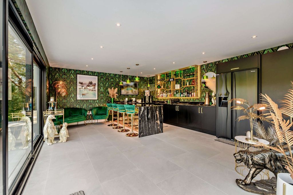 Additional image 25 of 7 bed detached house for saleClearwater Lane, Haywards Heath, West Sussex RH16
