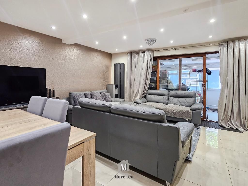 Additional image 5 of 4 bed end terrace house for saleRochford Gardens, Slough, Buckinghamshire SL2
