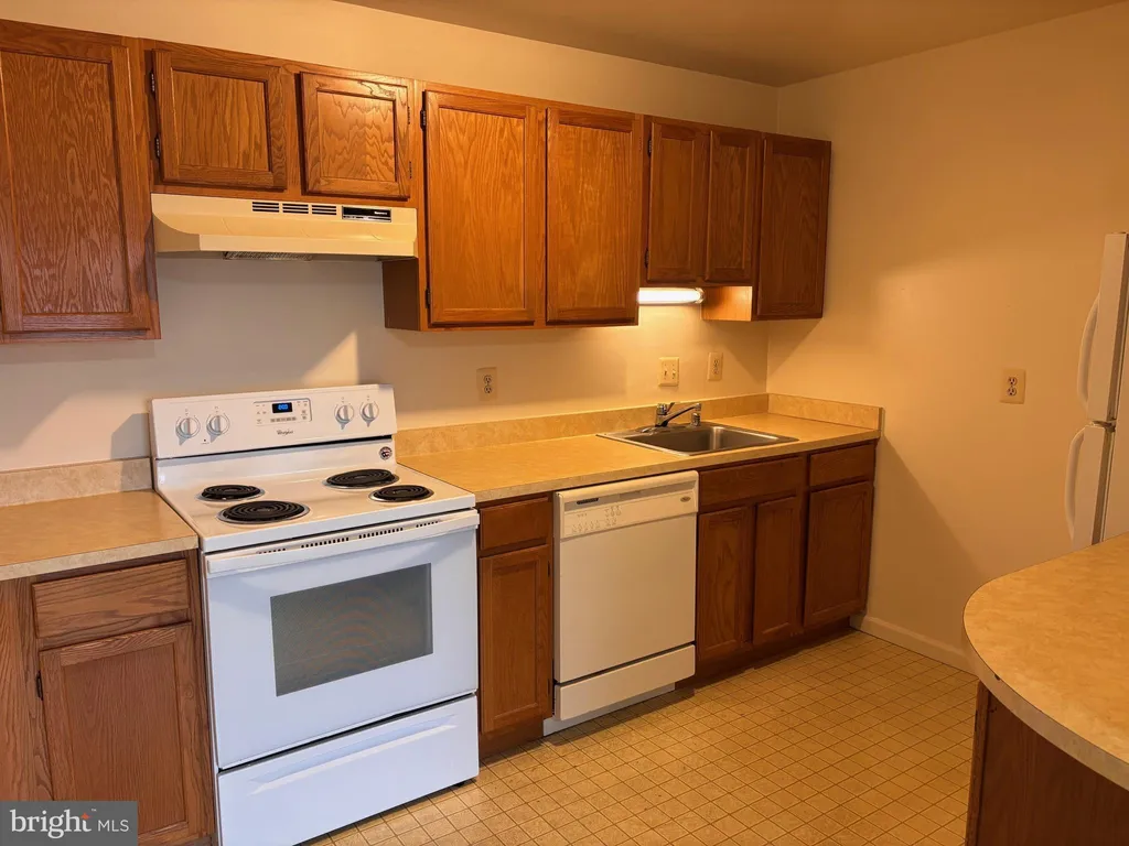Additional image 4 of 2 James St Unit 2C, Frederick, MD 21701