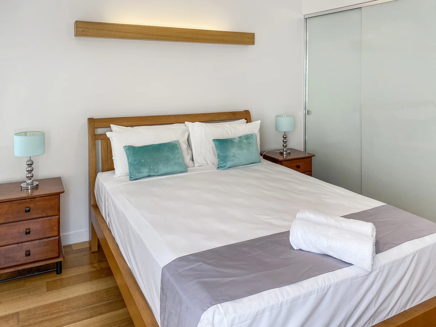 Additional image 13 of 4/1 Pacific Drive 'Maggies Beachfront Apartments', Horseshoe Bay QLD 4819