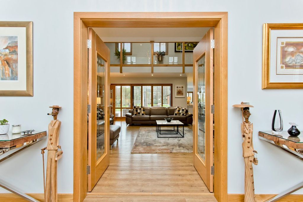 Additional image 5 of 5 bed detached house for saleElie KY9