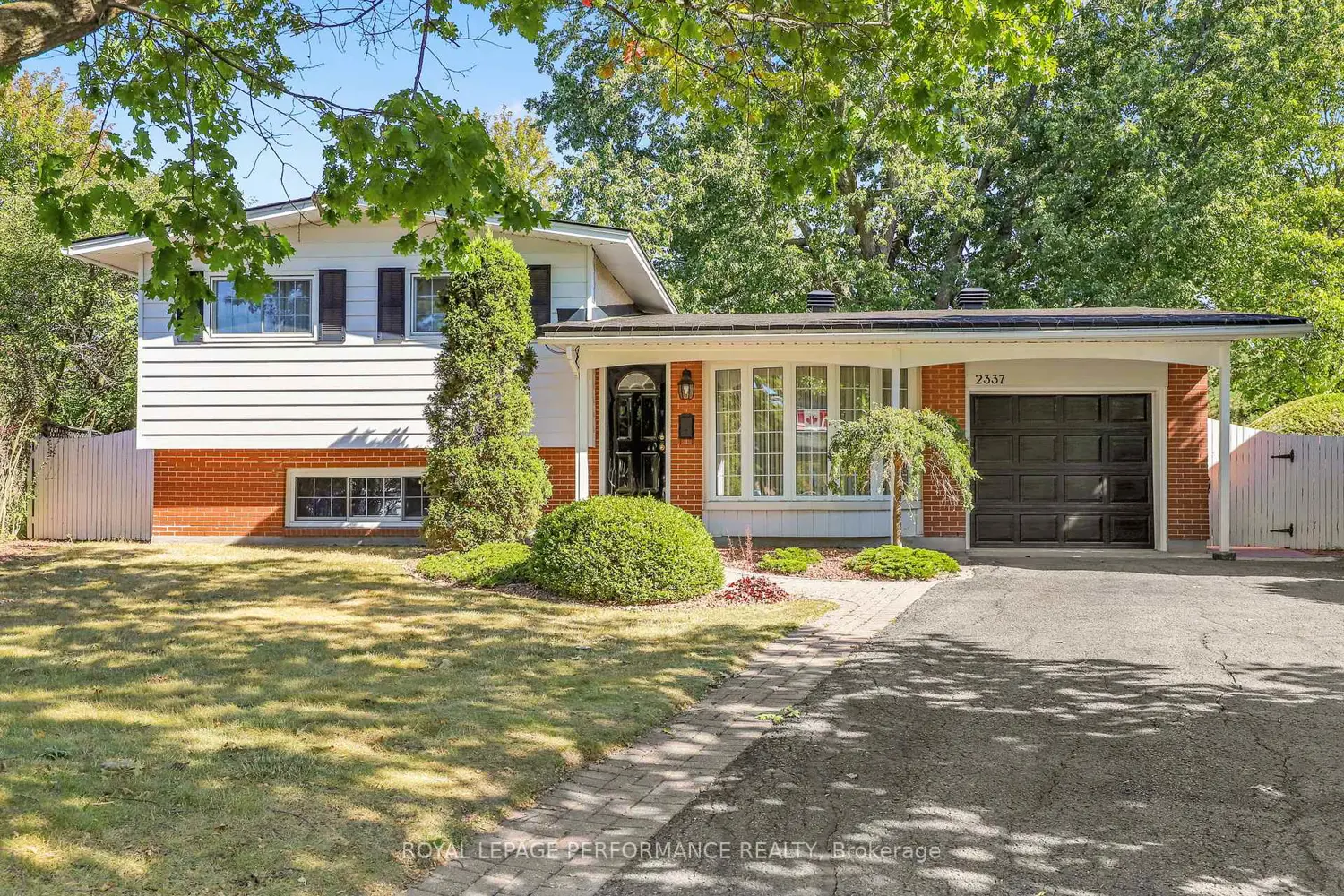 Primary image of 2337 Samuel Drive