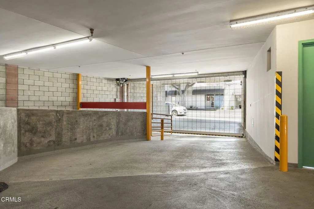 Additional image 58 of 2110 Main Street, Santa Monica, CA 90405