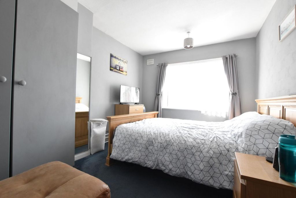 Additional image 10 of 3 bed semi-detached house for saleFairmont Crescent, Scunthorpe DN16