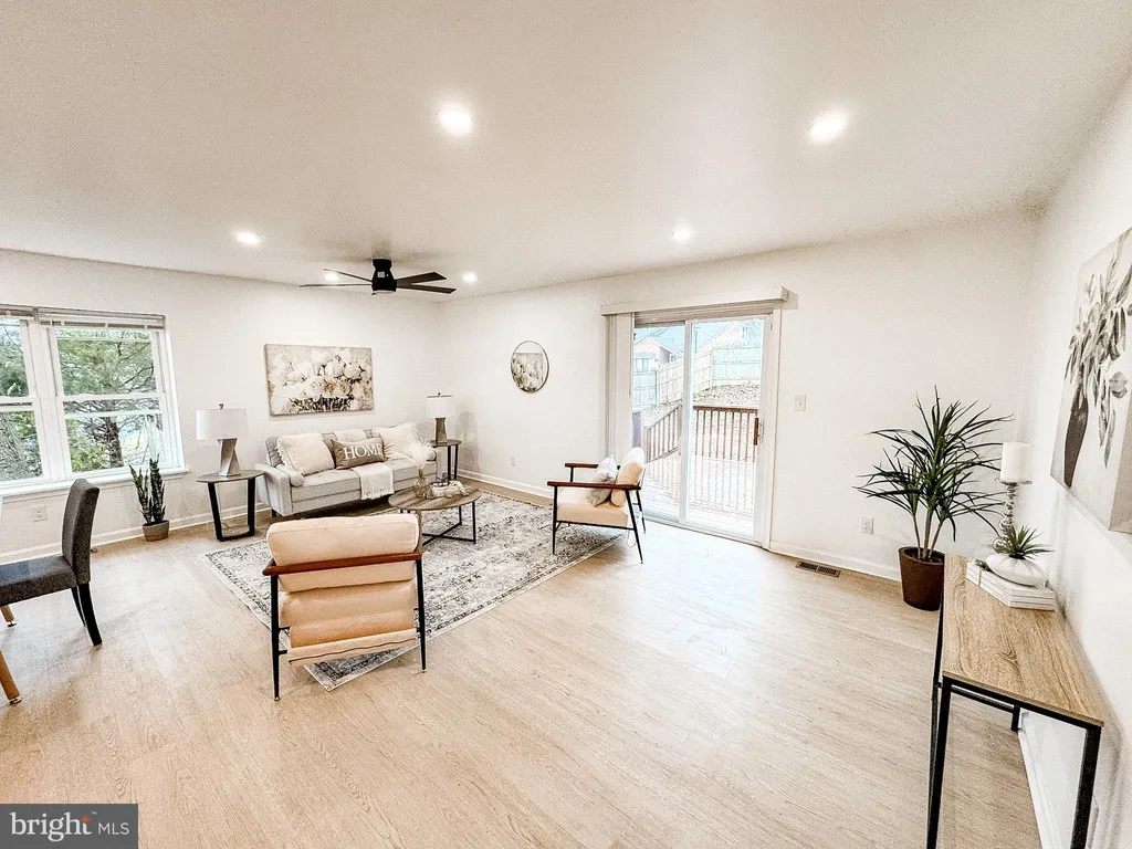 Additional image 5 of 5073 E Woodmill Drive, Wilmington, DE 19808