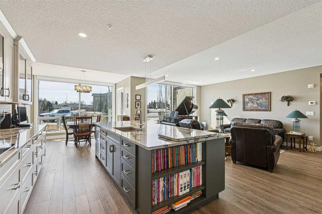 Additional image 6 of 312-15 Cougar Ridge Landing SW, Calgary, AB, T3H6C3