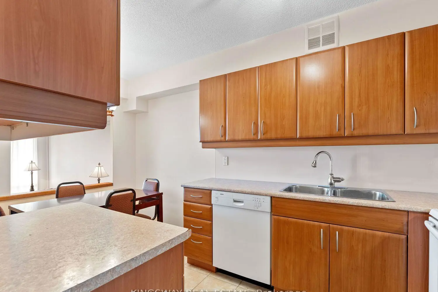Additional image 10 of 240 Scarlett Road 1504
