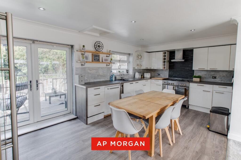 Additional image 9 of Westfields, Catshill, Bromsgrove, Worcestershire, B61