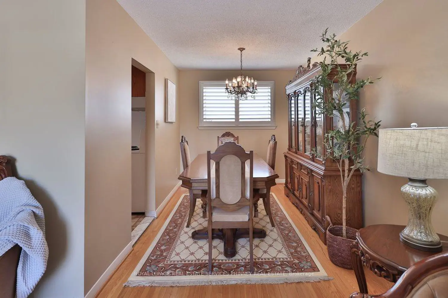 Additional image 4 of 7 Roseglen Crescent