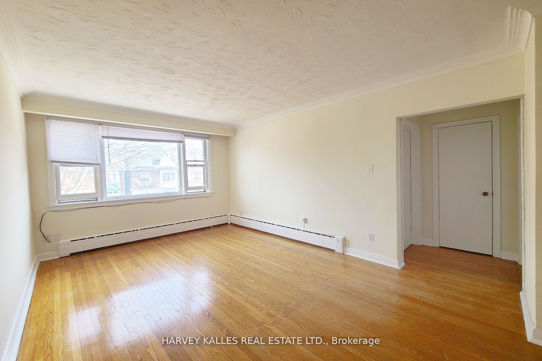 Additional image 4 of 103 & 105 Gilmour Avenue, Toronto, ON, M6P 3B2