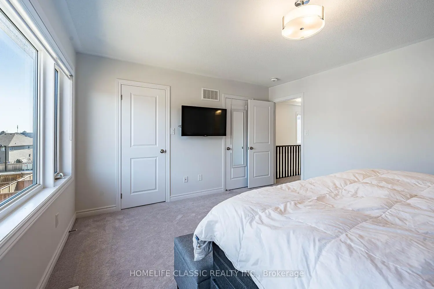 Additional image 13 of 57 Douet Lane