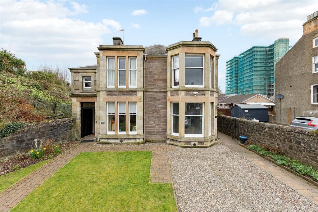 Additional image 23 of 3 bed flat for saleFlat 1, 32 King Street, Perth PH2