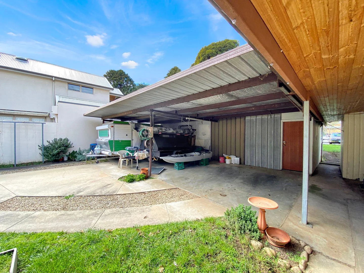 Additional image 18 of 1,2,3/1 4 Wood Street, Bright VIC 3741