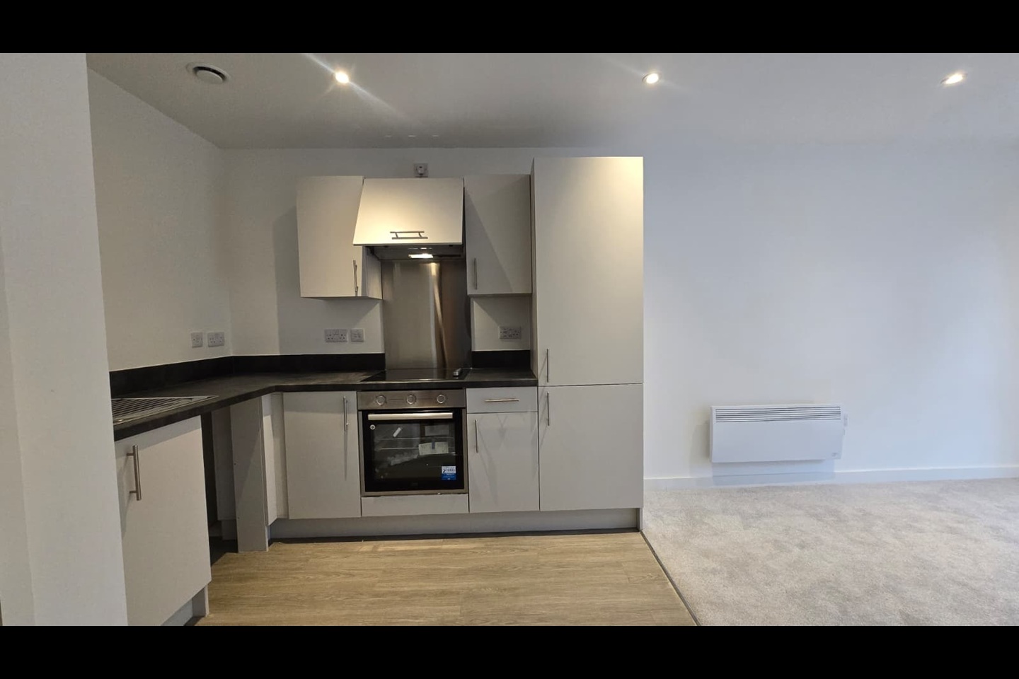 Additional image 4 of 1 Bed Flat, Ordsall Lane, M5, N1 7GU