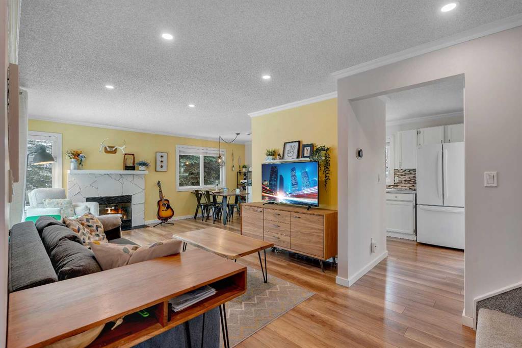 Additional image 2 of 47 Deersaxon Road SE, Calgary, AB, T2J 6T1