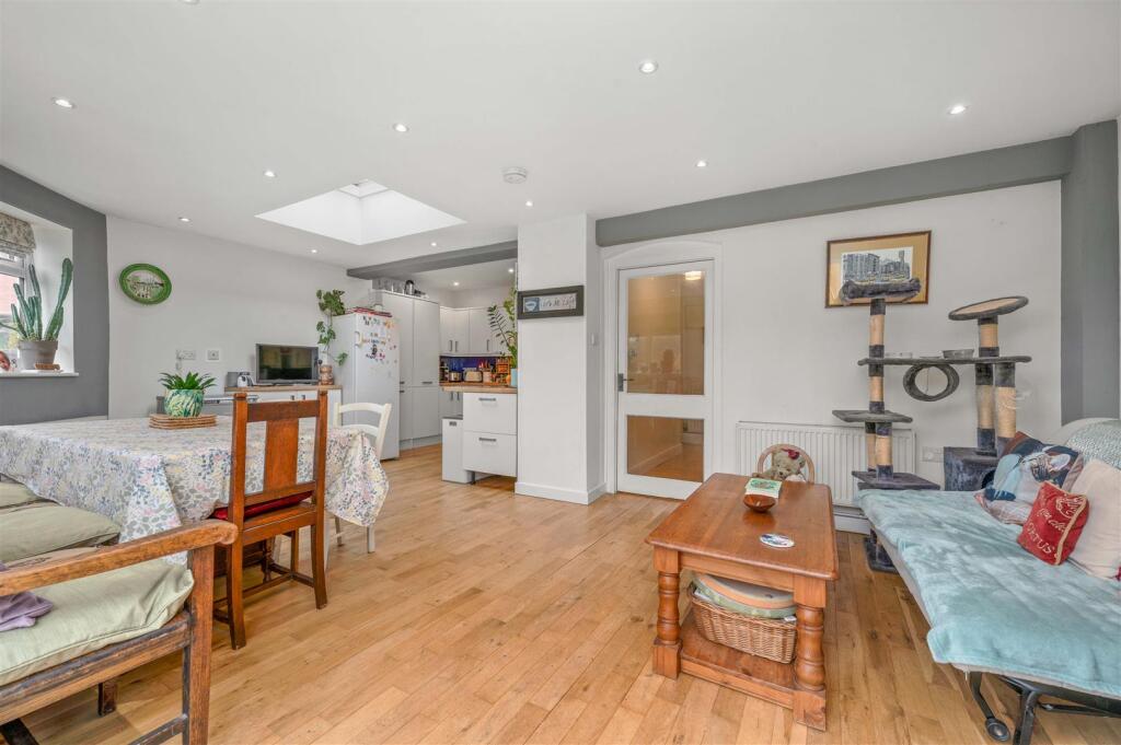 Additional image 20 of Birmingham Road, Alcester