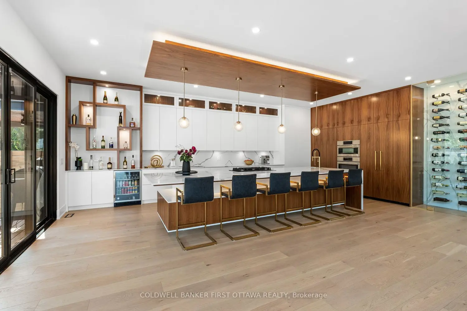 Additional image 7 of 1124 Normandy Crescent