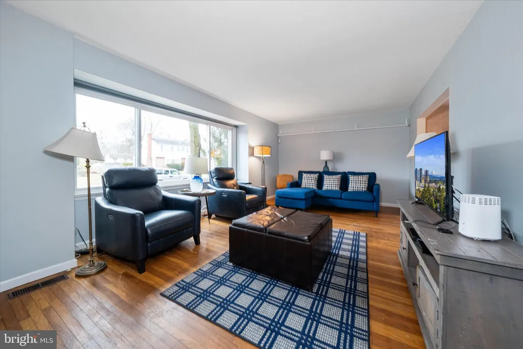 Additional image 10 of 3301 Englewood Road, Wilmington, DE 19810