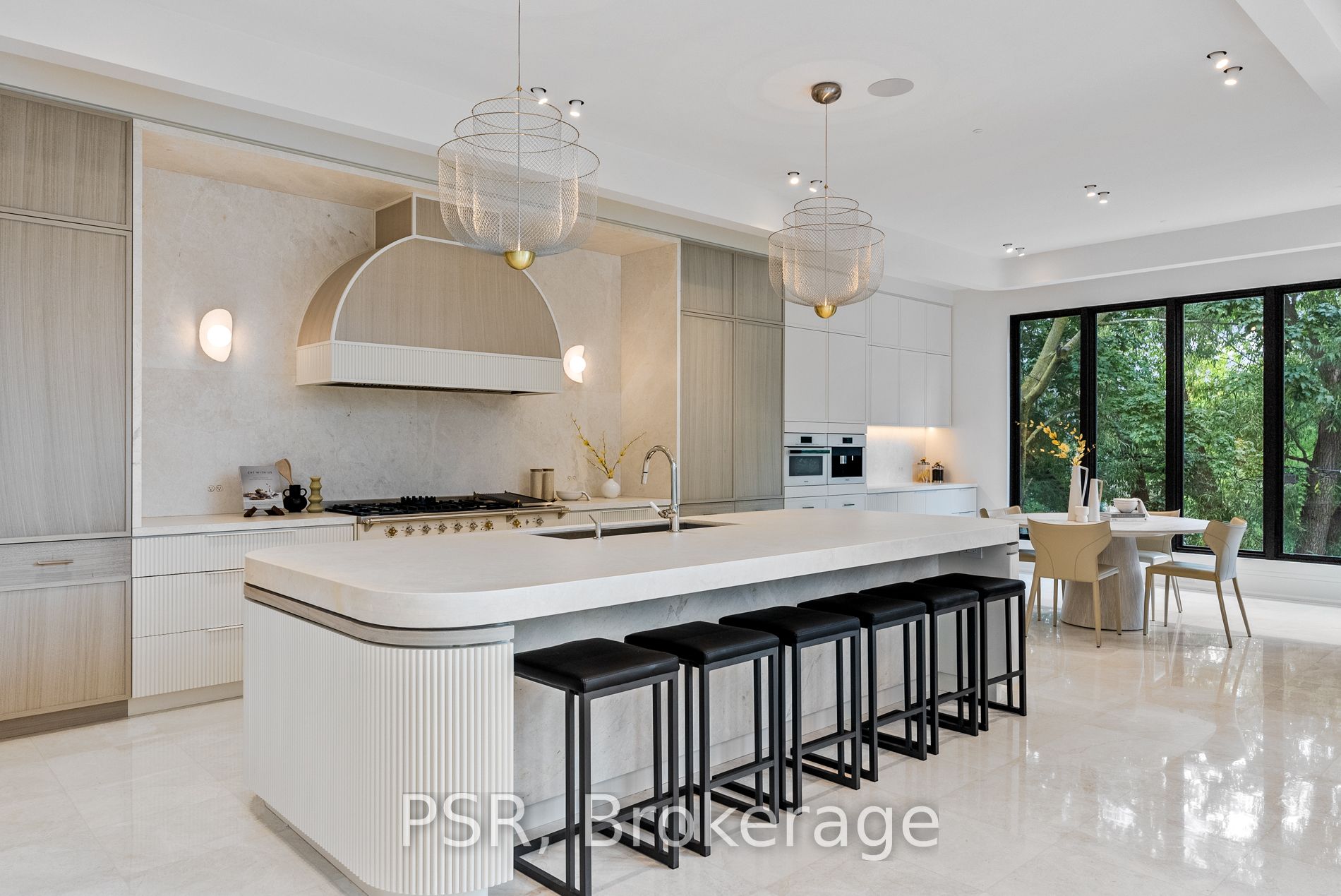Additional image 4 of 84 Old Forest Hill Road, Toronto, ON, M5P 2R5