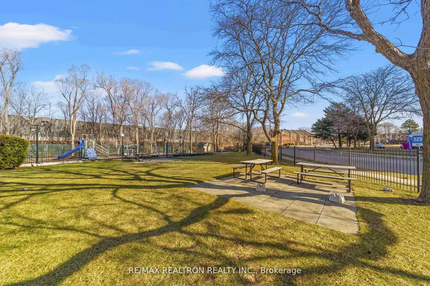 Additional image 18 of 130 Neptune Drive 702