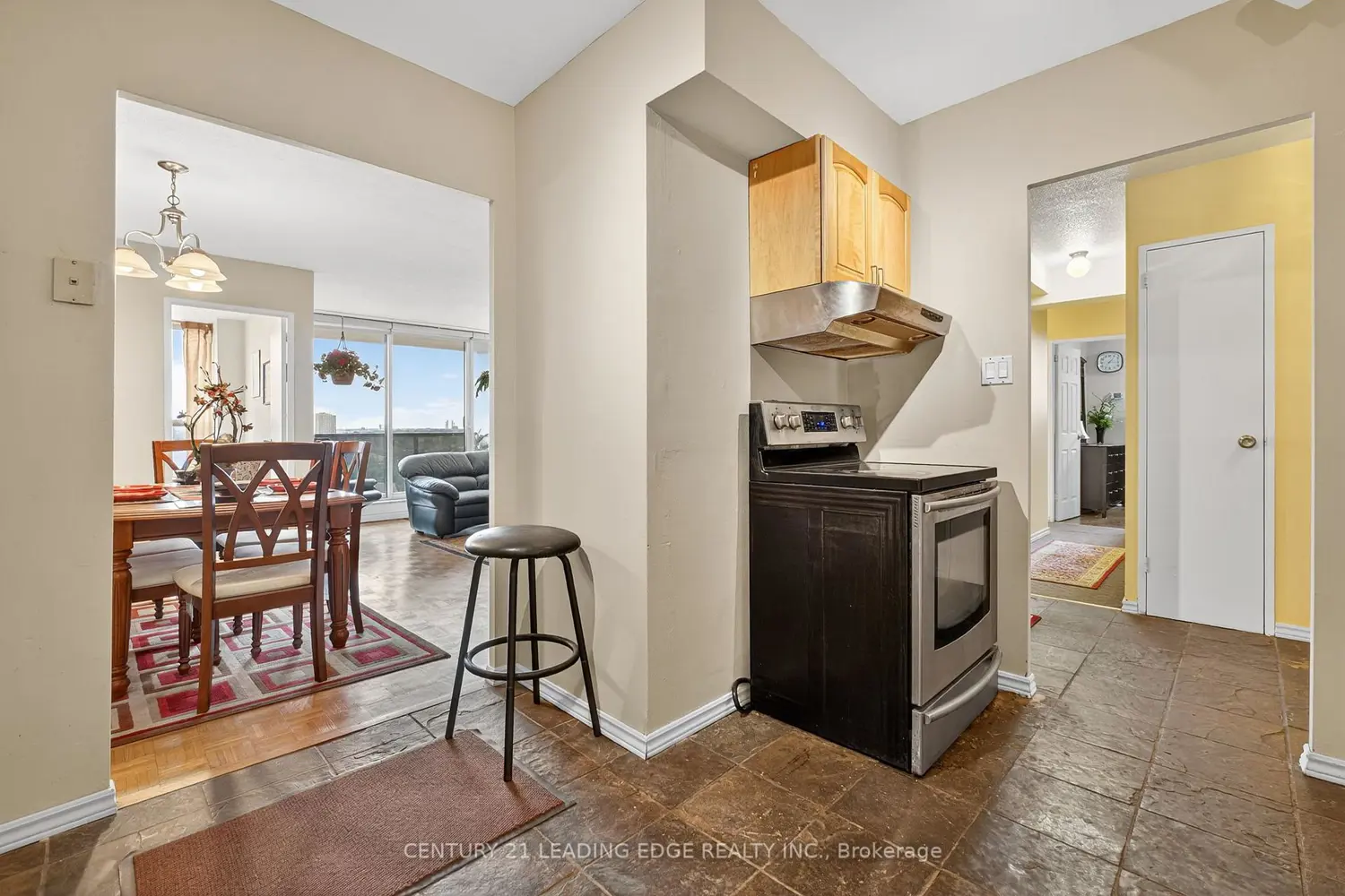 Additional image 8 of 85 Emmett Avenue 1802