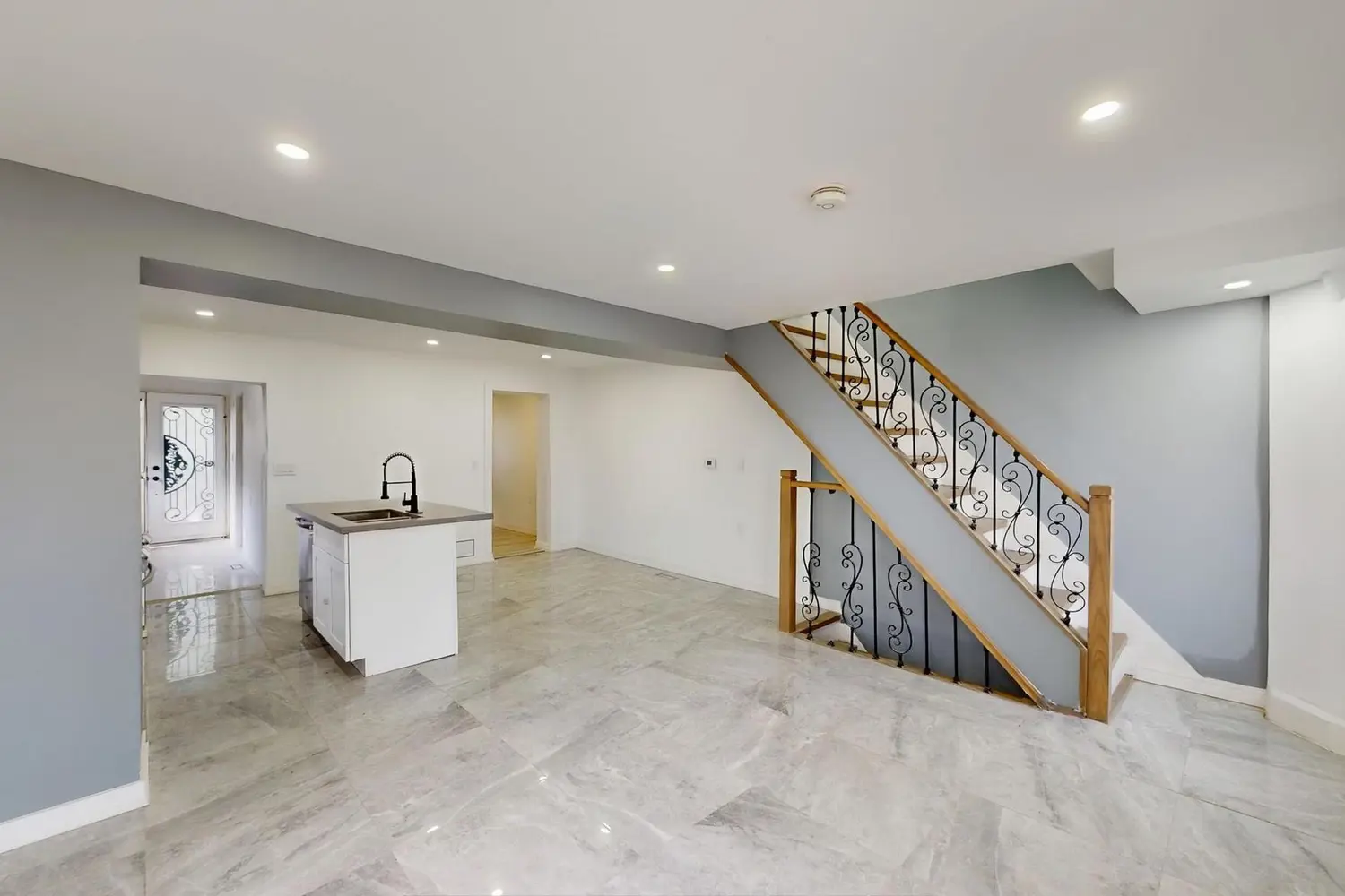 11 Maple Street
