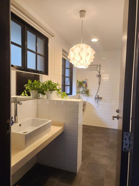 Additional image 2 of Yunnan Road