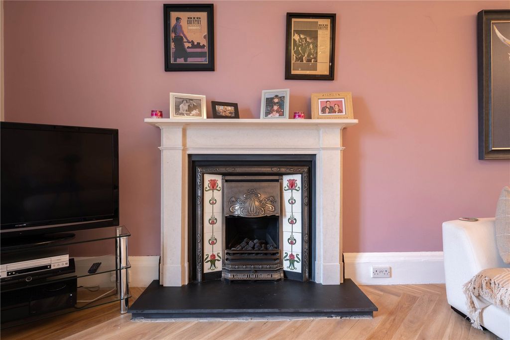 Additional image 5 of 4 bed flat for sale2/1, 9 Kirklee Terrace, Glasgow G12