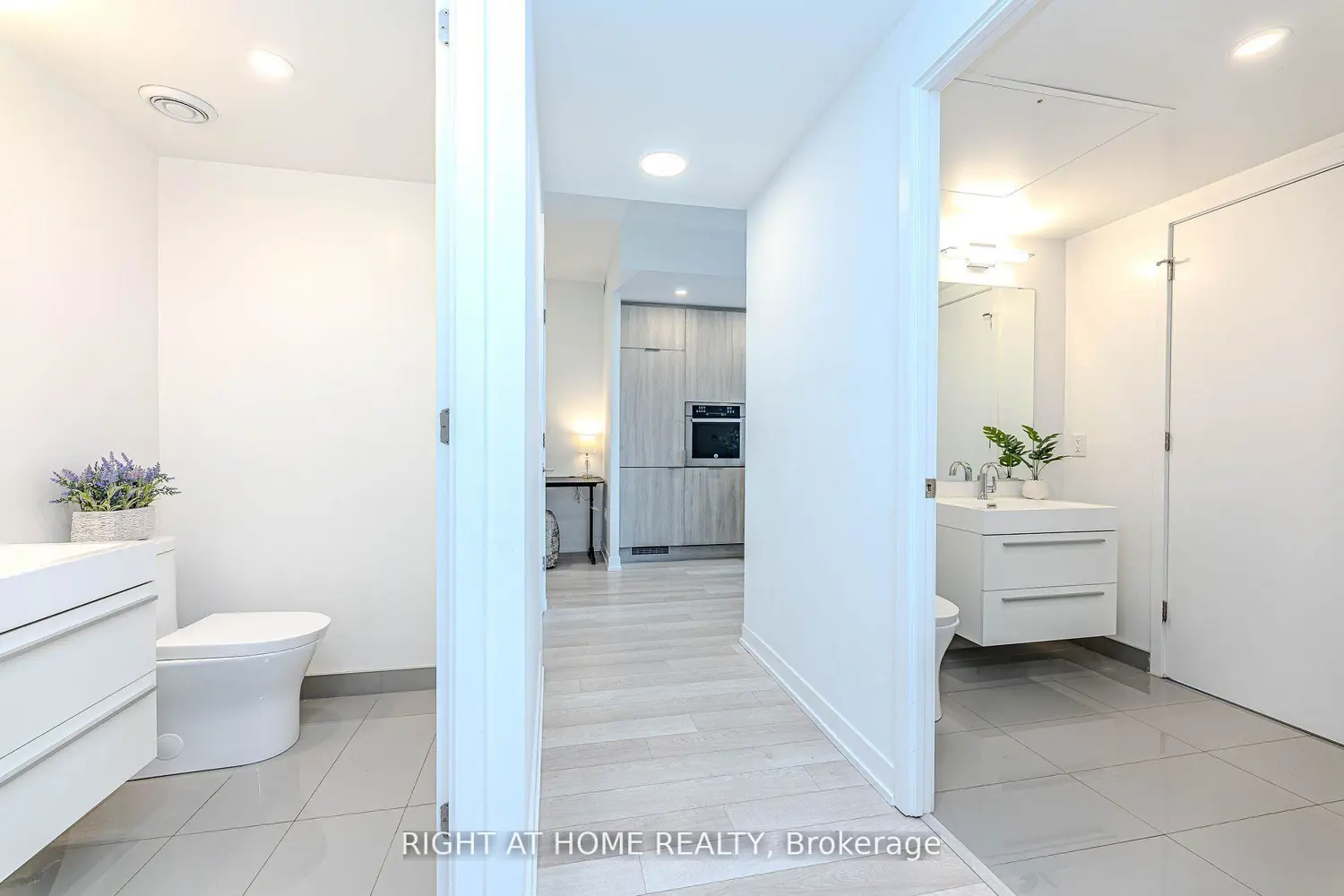 Additional image 9 of 39 Roehampton Avenue 1301