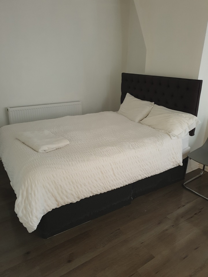 Room in a Shared House, Rochdale Road, M9, N1 7GU