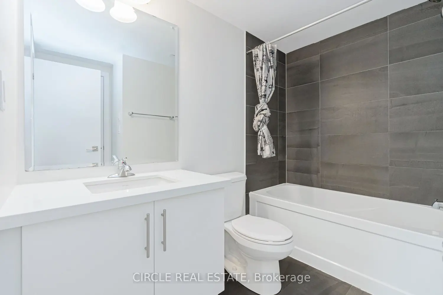 Additional image 20 of 195 Veterans Drive 3