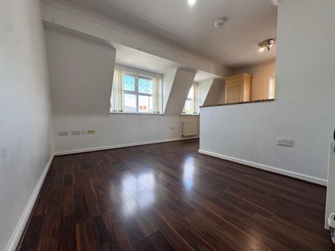 224 Great Clowes Street, Salford M7