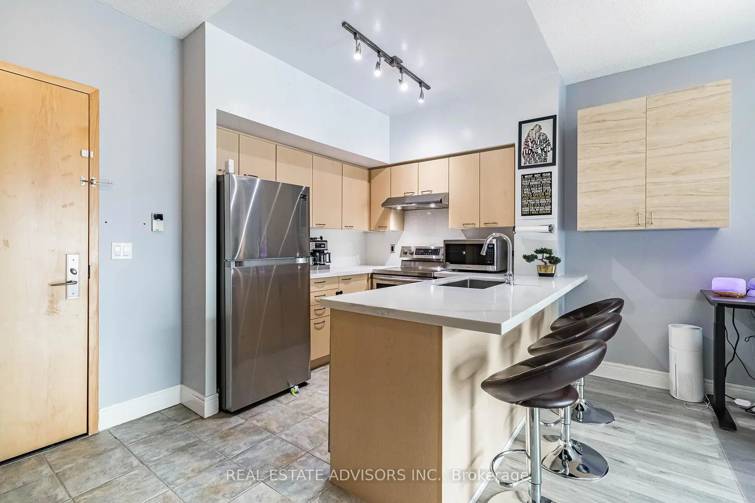 Additional image 7 of 48 Suncrest Boulevard 117