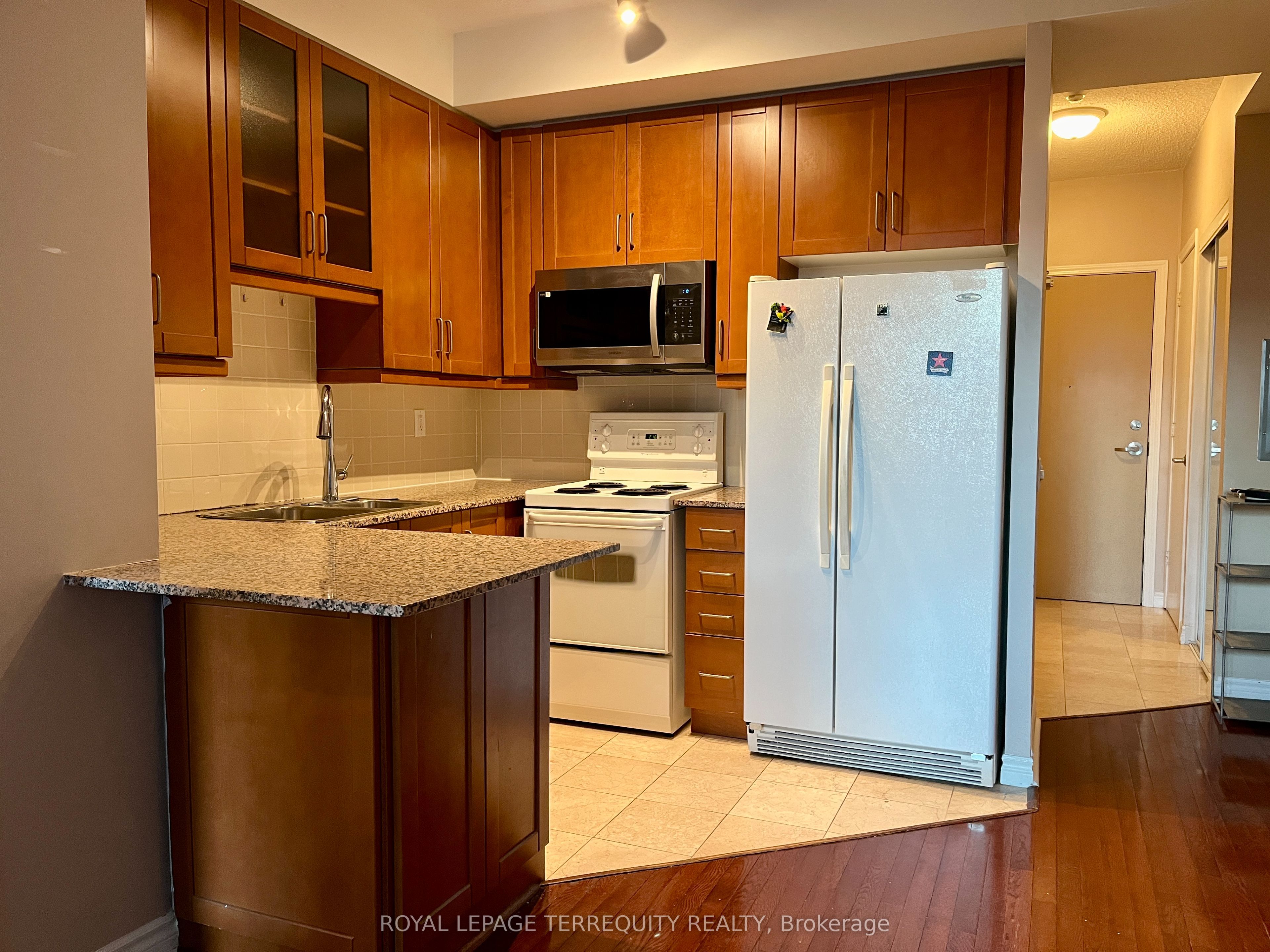 402-60 Byng Avenue, Toronto, ON, M2N 7K3