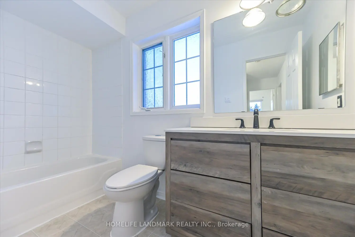 Additional image 17 of 29 Drake Drive