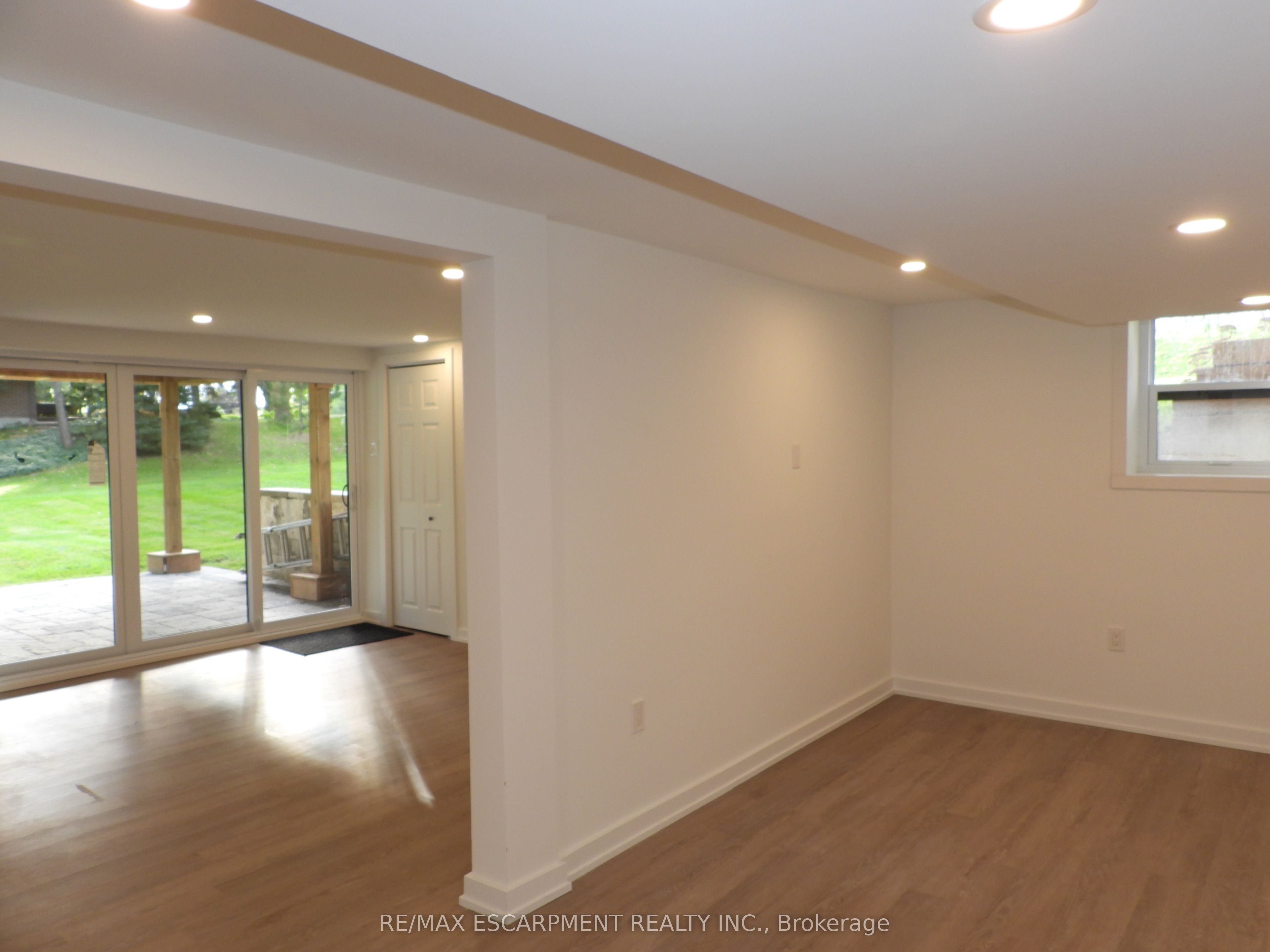 Additional image 2 of Basement-7 Bayview Avenue, Hamilton, ON, L9H 7G4