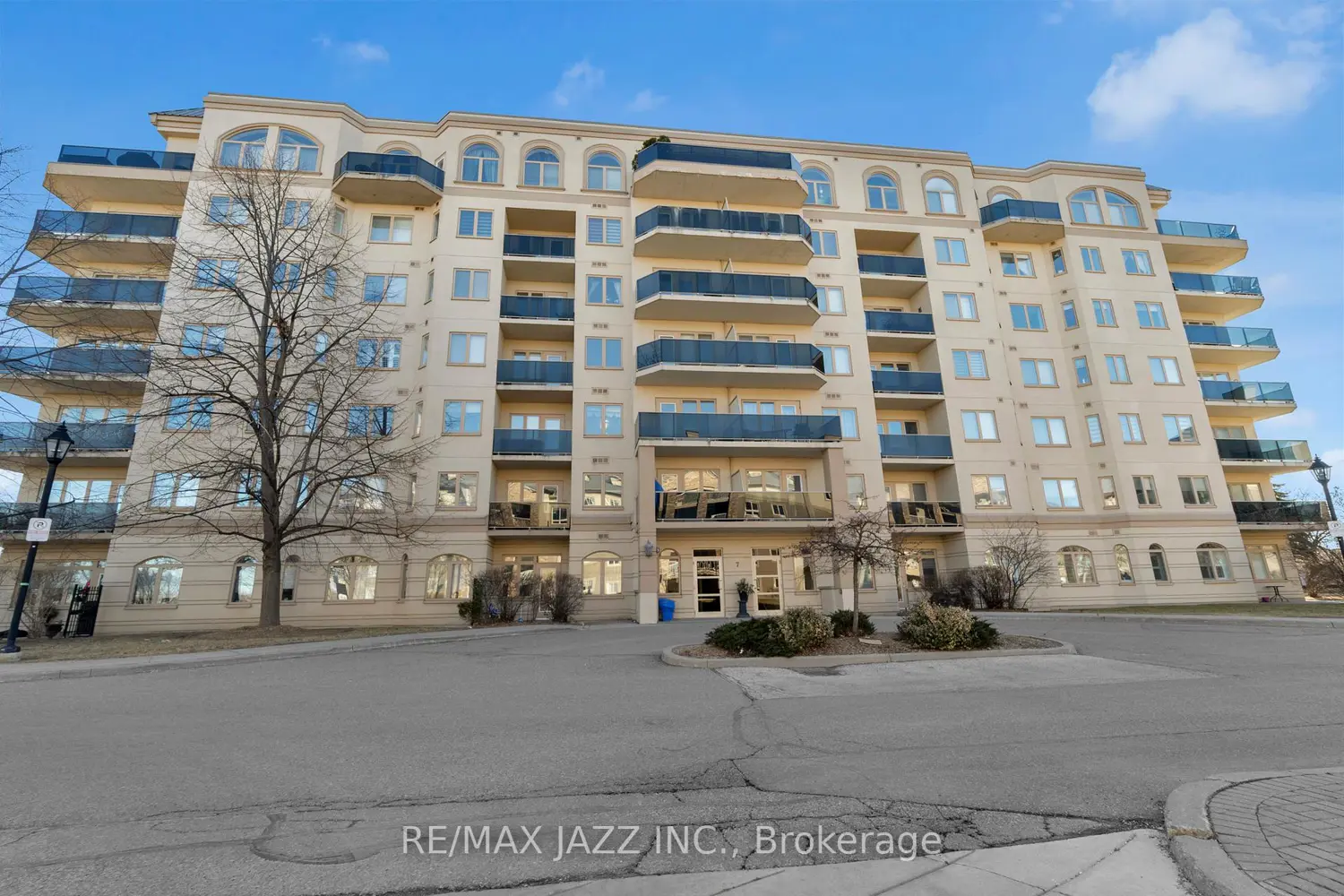 Additional image 2 of 7 Dayspring Circle 304