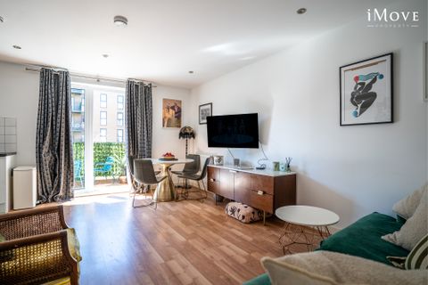 Lambourne House, Apple Yard, London SE20