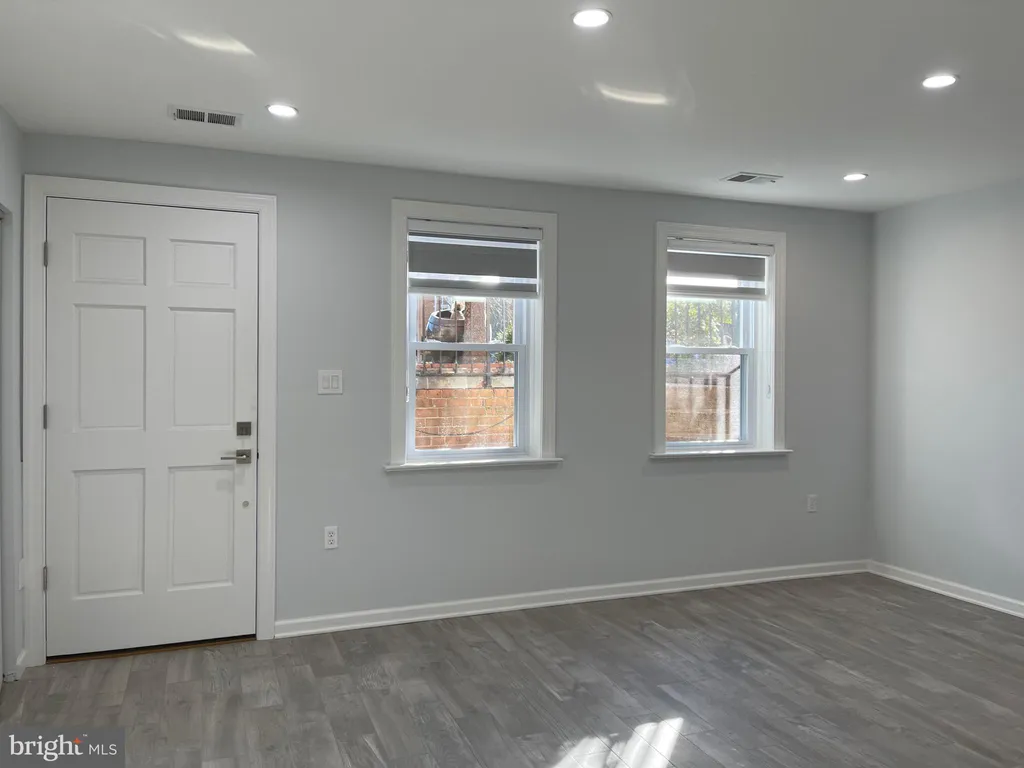 Additional image 31 of 519 G Street SW, Washington, DC 20024