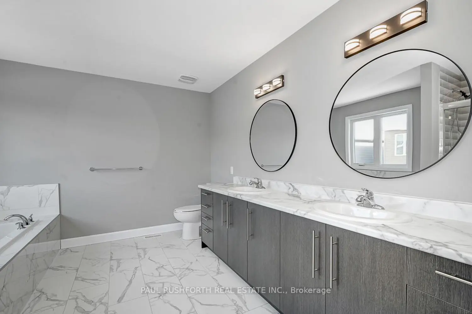 Additional image 10 of 147 Aquarium Avenue