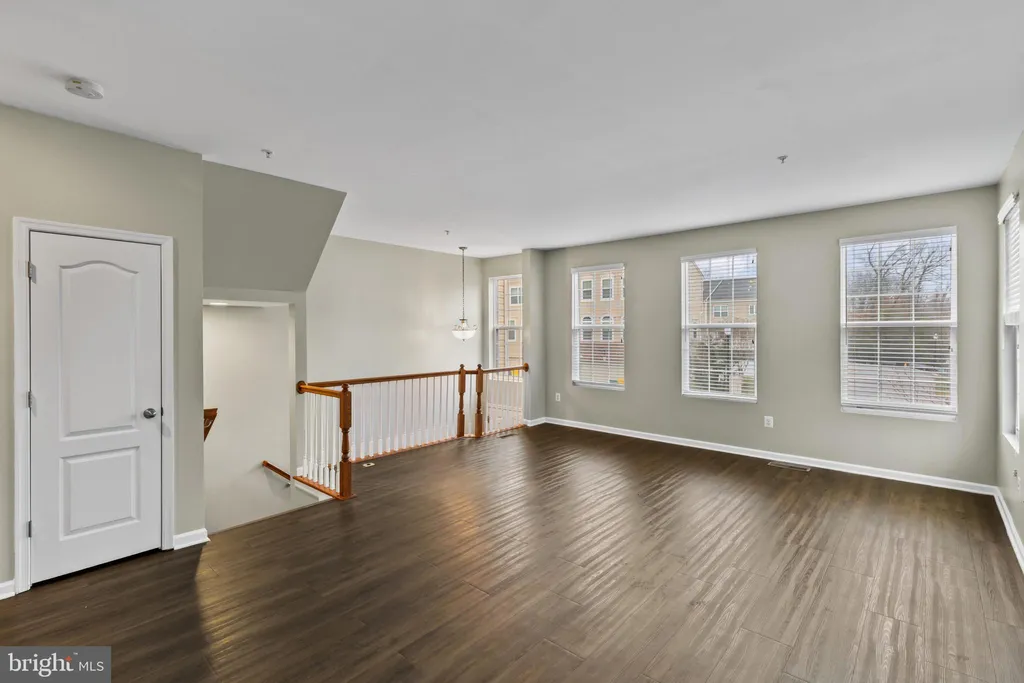 Additional image 5 of 7544 Stonehouse Run Drive, Glen Burnie, MD 21060