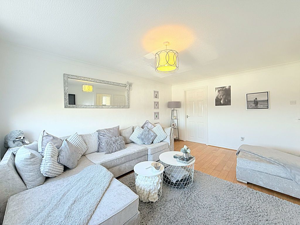 Additional image 5 of 2 bed flat for saleGairloch Crescent, Redding FK2