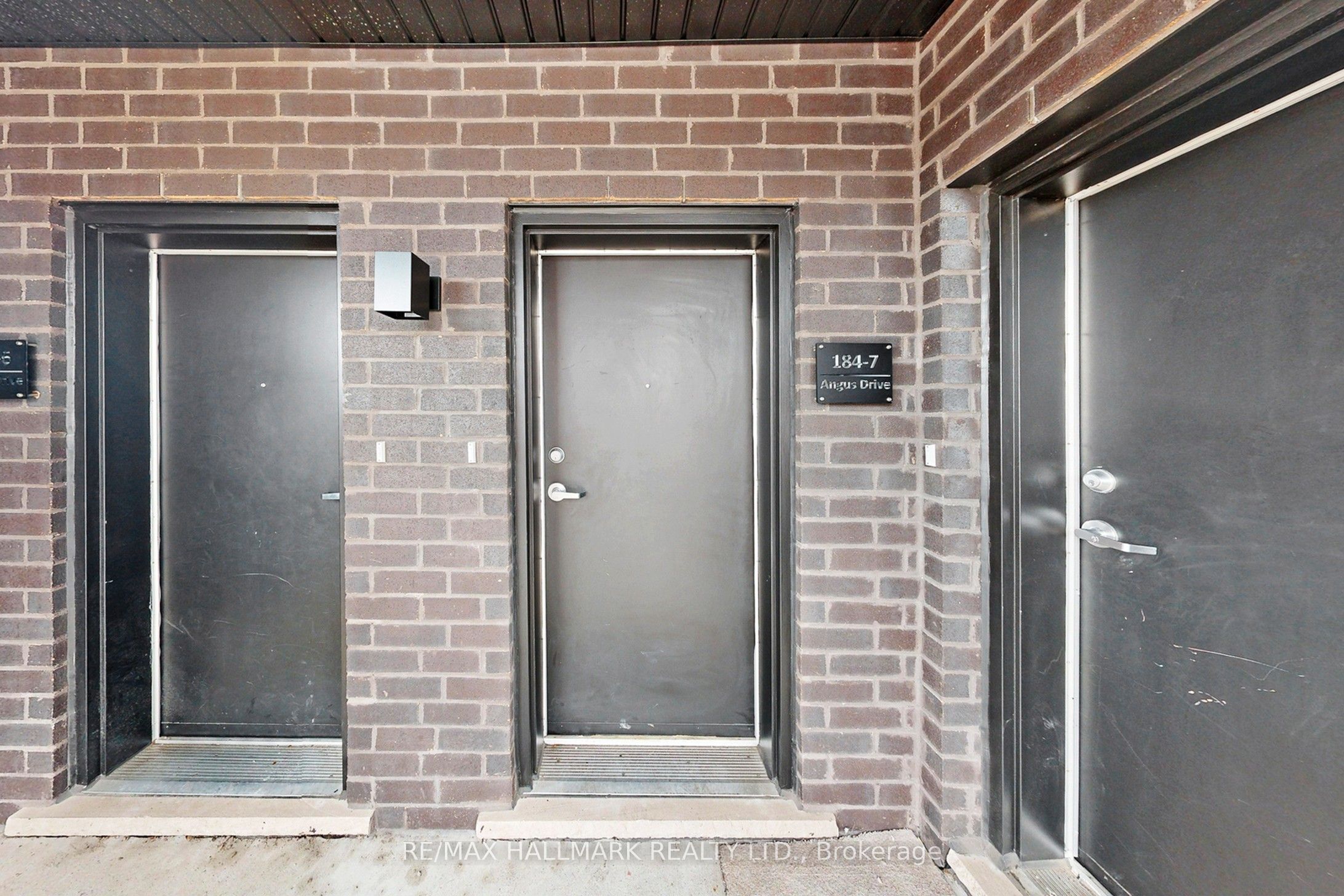 Additional image 5 of 7-184 Angus Drive, Ajax, ON, L1S 0G5