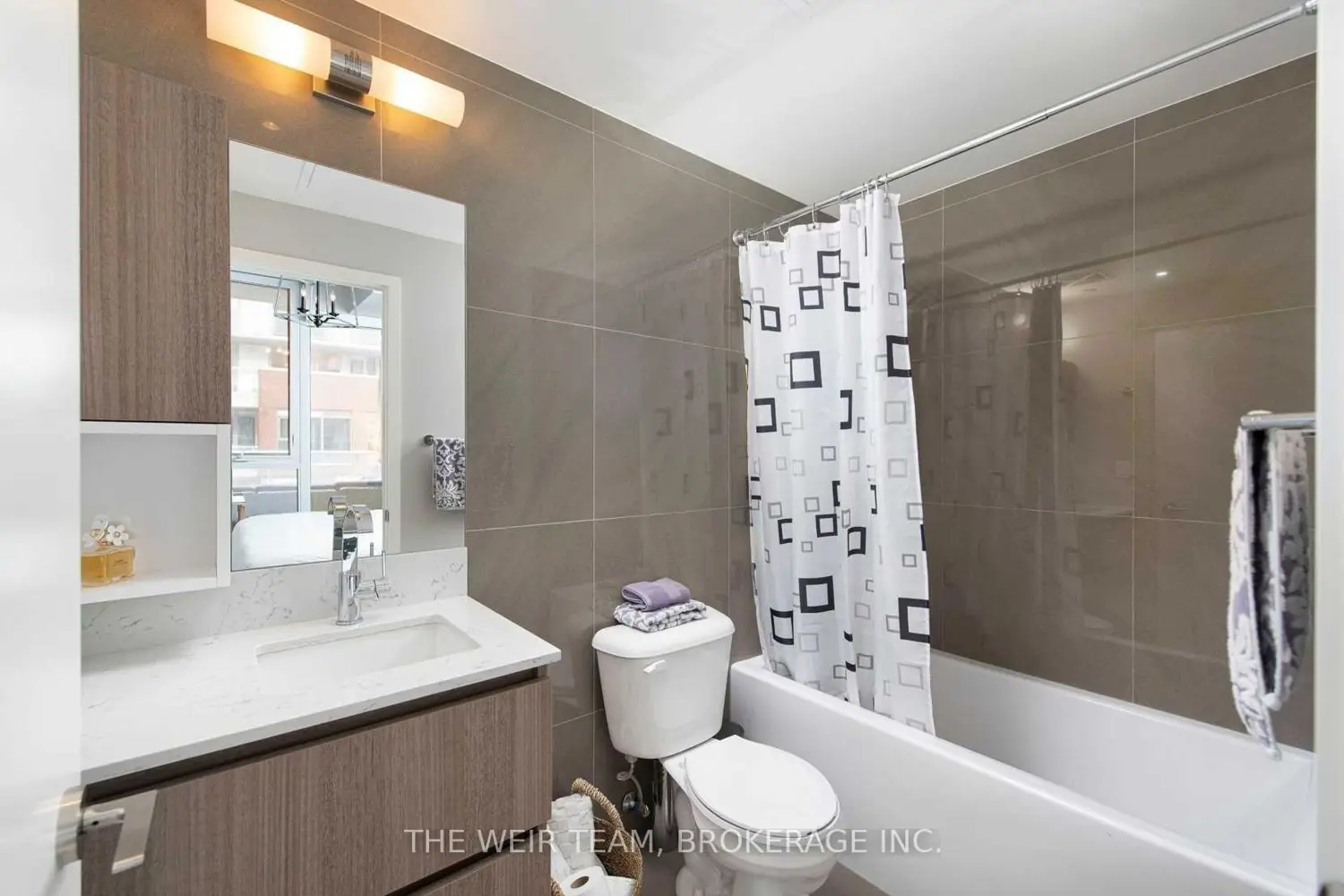 Additional image 15 of 15 Baseball Place 615