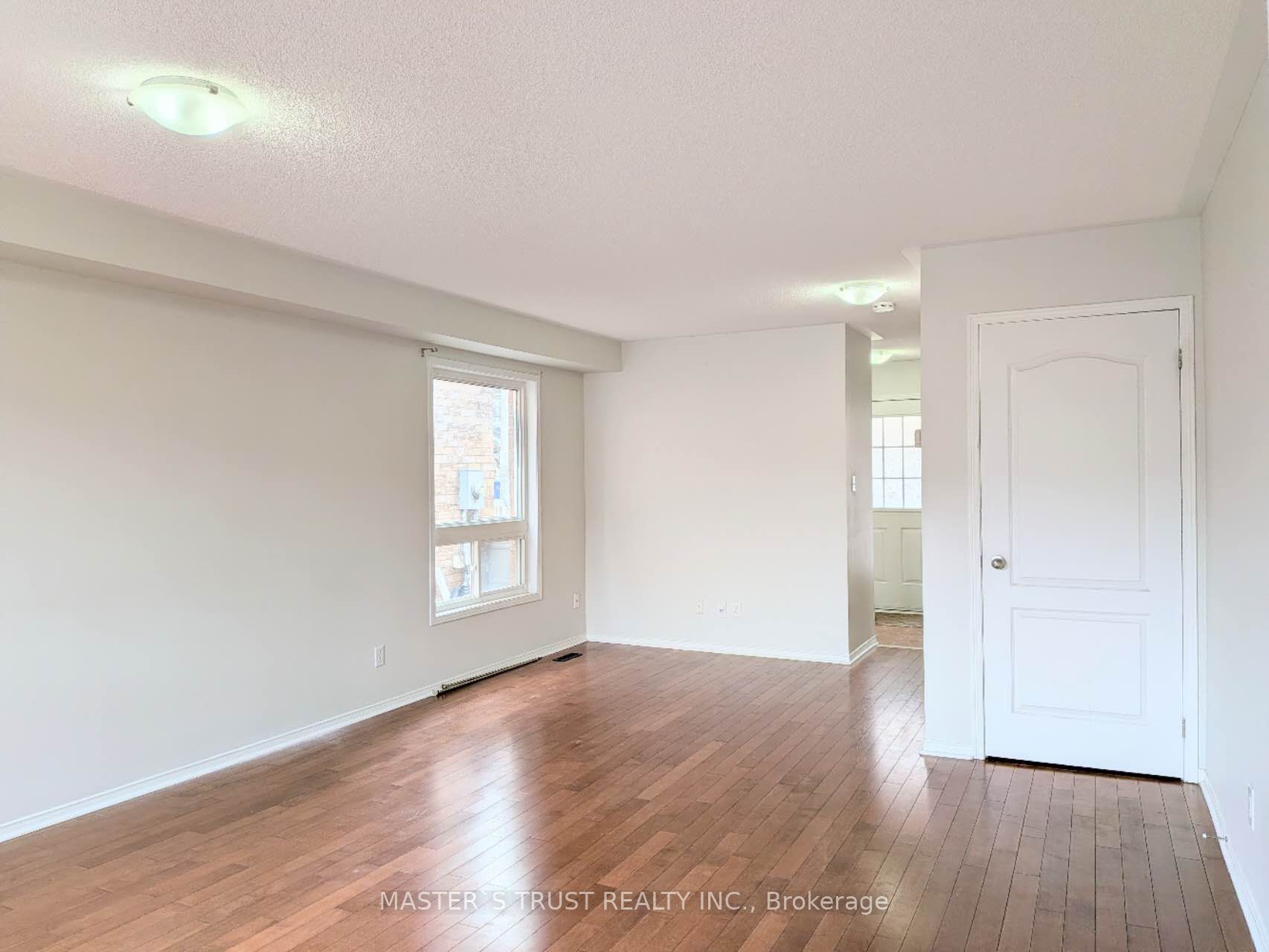 Additional image 4 of 66 Gail Parks Crescent, Newmarket, ON, L3X 3B9