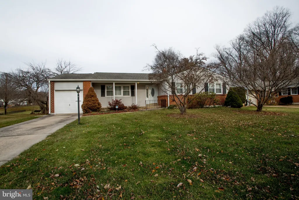 Additional image 2 of 208 Whitekirk Drive, Wilmington, DE 19808