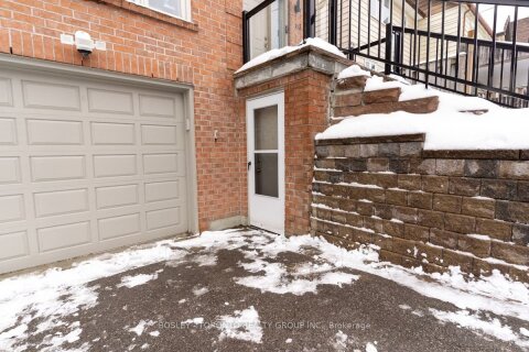 Additional image 8 of Lower-63 Burndale Avenue, Toronto, ON, M2N 1S6