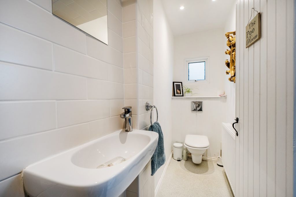 Additional image 10 of 4 bed semi-detached house for saleCores End Road, Bourne End SL8