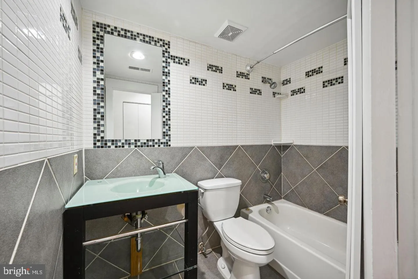 Additional image 38 of 2305 18th Street NW Unit 303, Washington, DC 20009